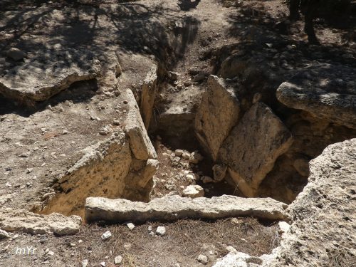 Dolmen-Baños-de-Alicun-3-F2-Villanueva-de-las-Torres-Granada Andalucía 