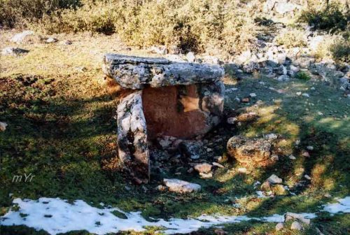 Dolmen-Peña-de-los-gitanos-2-Montefrio-Granada