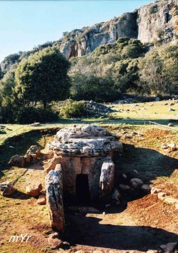 Dolmen-Peña-de-los-gitanos-23-Montefrio-Granada 