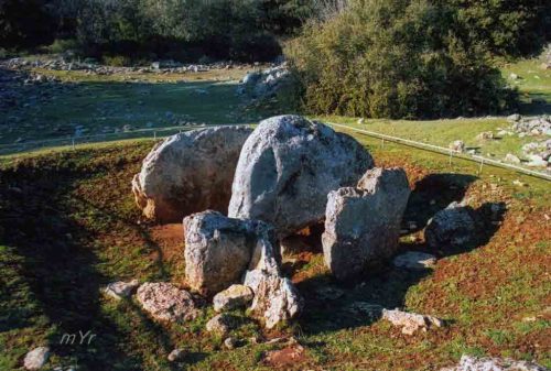 Dolmen-Peña-de-los-gitanos-7-Montefrio-Granada