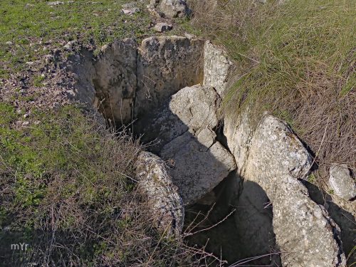 Dolmen de Cortijo Liñan F4 Arenas del Rey Granada Andalucía