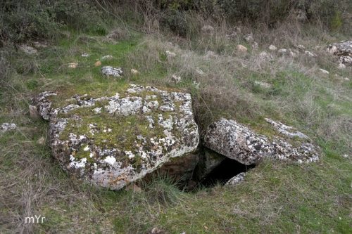 Dolmen-de-Los-guirretes-F1-Montefrio-Granada-Andalucia