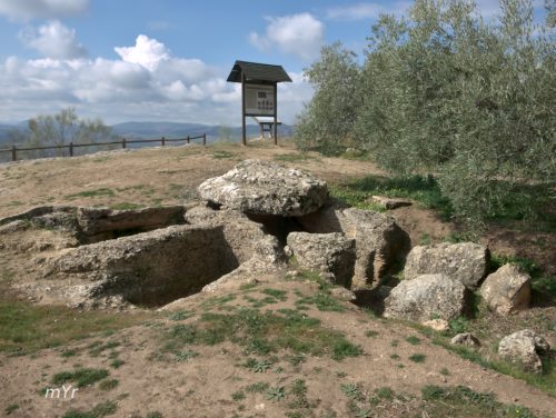 Necropolis Sierra Martilla Dolmen D1 F2 Ventorros de San José Loja Granada Andalucía
