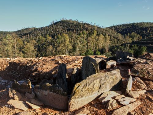 Dolmen  Pozuelo-2 F2- Zalamea la Real - Huelva Andalucía