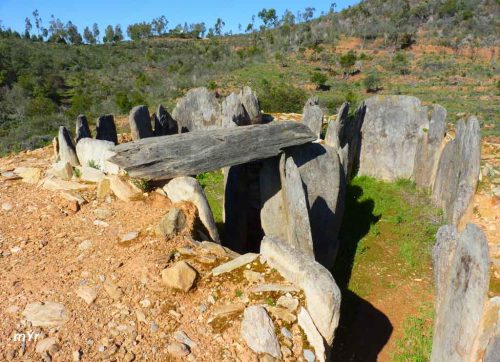Dolmen  Pozuelo-3 F2- Zalamea la Real - Huelva Andalucía
