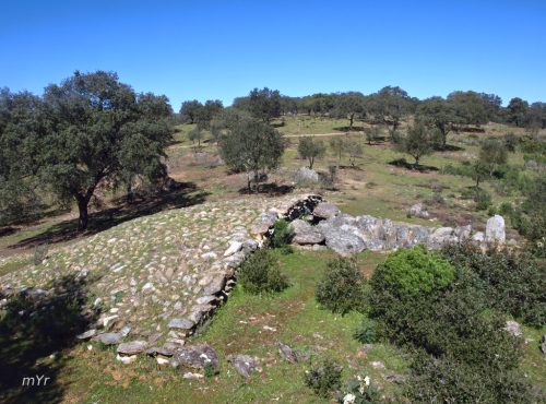 Dolmen  Pozuelo-6 F1- Zalamea la Real - Huelva Andalucía