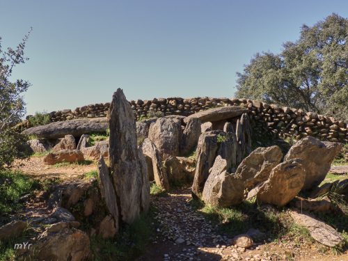 Dolmen  Pozuelo-6 F2- Zalamea la Real - Huelva Andalucía