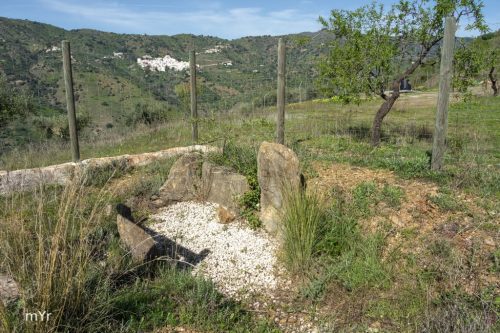 Dolmen Cerro de la Corona F2 Totalan Malaga Andalucía 