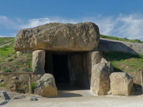 Dolmen de Menga F2 Antequera Malaga Andalucía