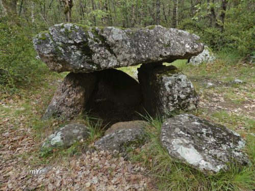 Dolmen-Cabaneta-del-forno Aren Huesca Aragón