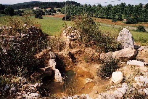 Dolmen-Cotero-de-la-mina-El-Hortigal-San-Vicente-de-la-Barquera-Cantabria