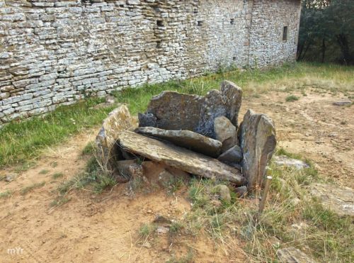 Dolmen-de-Sant-Corneli F1-Tavertet-Barcelona Cataluña