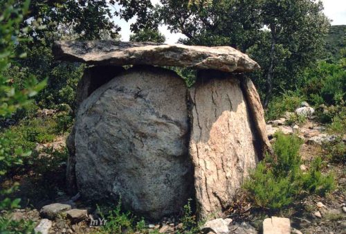 Dolmen-de-Arreganyats-F2 Espolla-Girona Cataluña