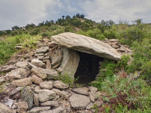 Dolmen-de-El-Garrrollar-Vilajuïga-Girona Cataluña