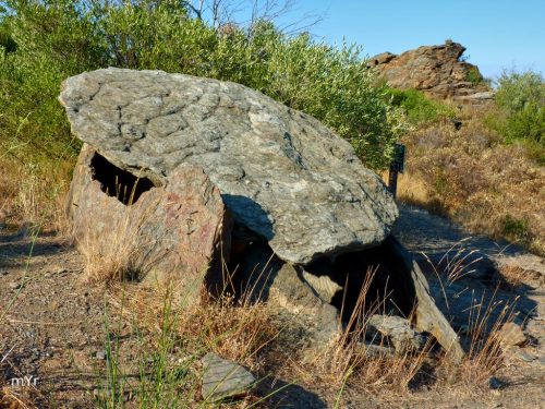 Dolmen-de-La-Taula-dels-Lladres F2-Port-de-la-Selva-Girona Cataluña