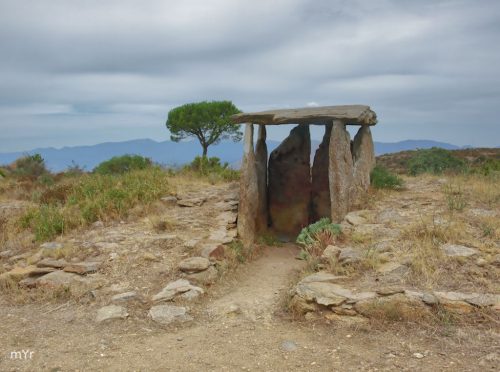 Dolmen-de-Vinyes-Mortes-I-Port-de-la-Selva-Girona Cataluña