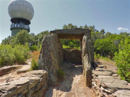 Dolmen-del-Puig-d'Arques F2 Cruïlles-Girona
