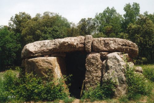 Dolmen-La-mosquera- Peramea, Pallars Sobirà Lleida Cataluña