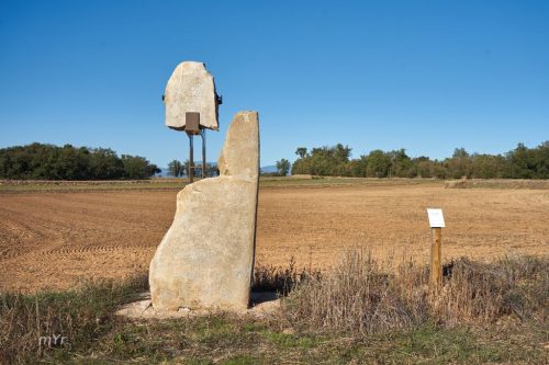 Menhir de Ardèvol Riner Lleida Cataluña