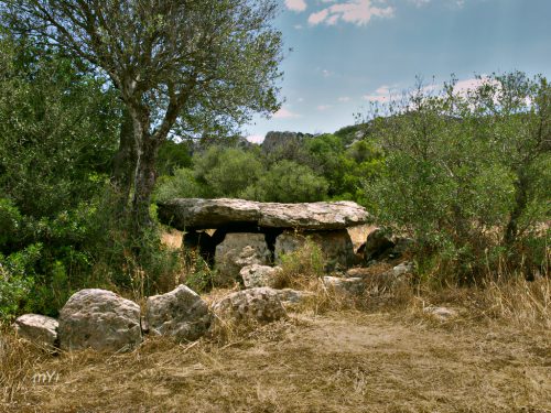 Dolmen-Motorra-F2-Dorgali-Nuoro Cerdeña-Italia