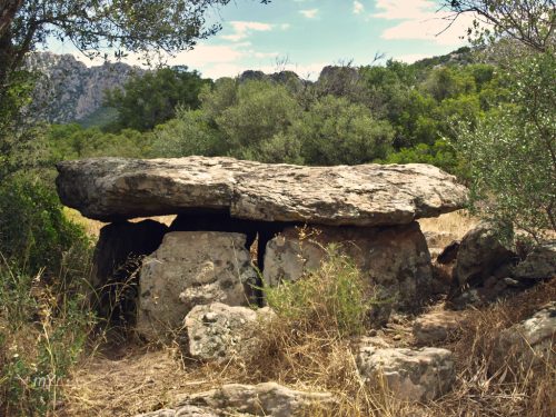 Dolmen-Motorra-F3-Dorgali-Nuoro Cerdeña-Italia