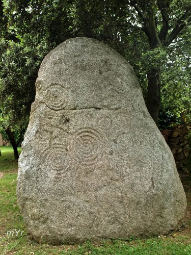 Menhir Sa Perda Pinta Mamoiada  Nuoro Cerdeña-Italia