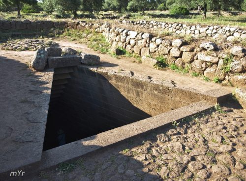 Santuario Nuragico S. Cristina F1 Paulilatino  Oristano Cerdeña-Italia