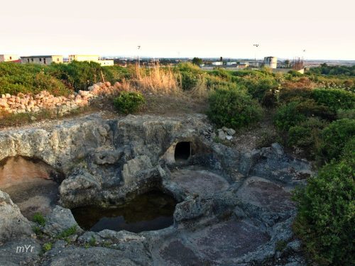 Necrópolis de Su Crucifissu Mannu F4  Porto Torres Sassari Cerdeña-Italia