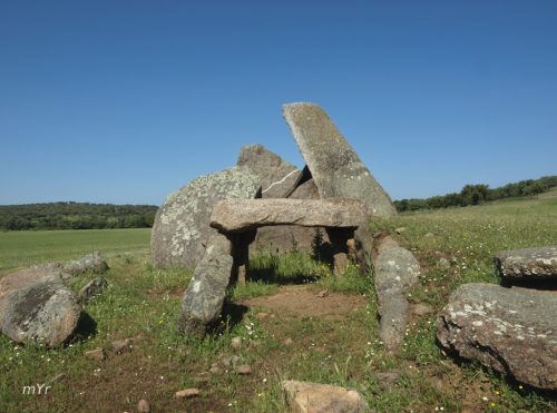 Dolmen-del-Milano F2-Barcarrota-Badajoz Extremadura