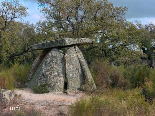 Dolmen Tapias I Valencia de Alcantara Cáceres Extremadura