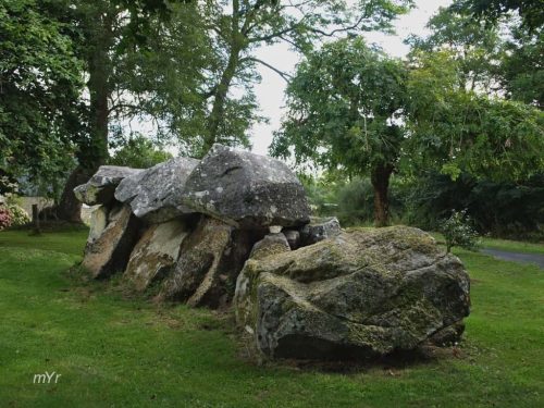 Allée couverte Kergadic Squiffiec Guingamp Côtes-d'Armor Bretaña