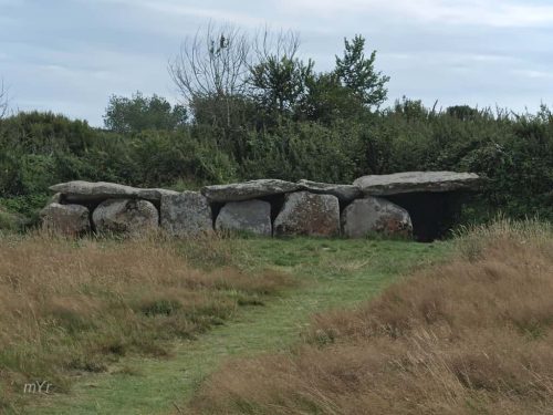 Allée couverte Kerguntuil Trégastel Lannion Côtes-d'Armor Bretaña