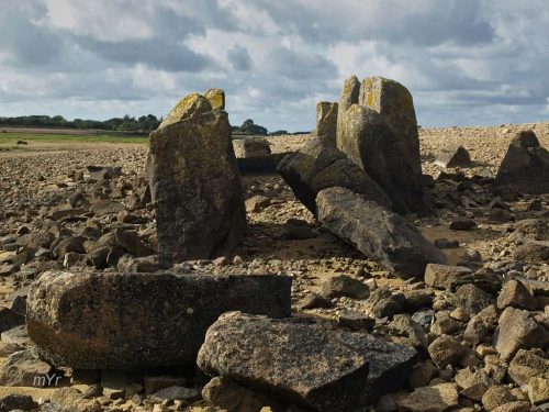 Allée couverte de l'Île-Coalen F1 Lanmodez-Côtes-d'Armor Bretaña