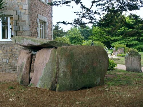 Dolmen de Kerellec Trébeurden Lannion Côtes-d'Armor Bretaña