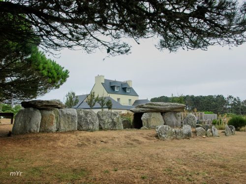 Allée couverte de Pors Plouhinec  F1 Quimper Finistère Bretaña