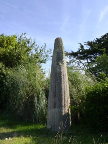 Estela de Penhors Tréogat  Plovan Quimper Finistère Bretaña