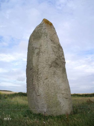 Menhir de Menognon Plounéour-Trez Brest Finistère Bretaña