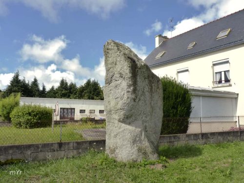 Menhir de Mentoul  Moelan sur Mer Finistère Bretaña