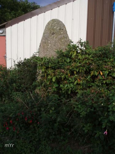 Menhir de  Penn Carvan Plouguin Brest Finistère Bretaña