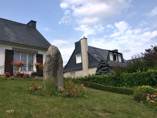 Menhir du Bois du Duc Spézet Châteaulin Finistère Bretaña