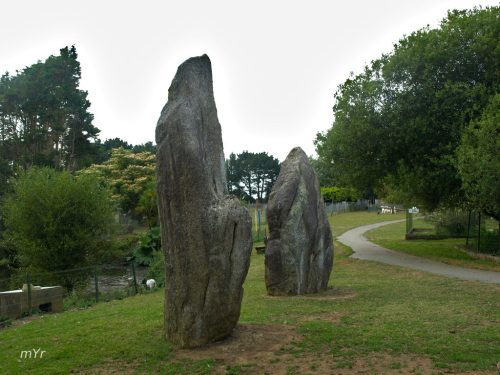 Menhires de Kerloazec Peumérit  Quimper Finistère Bretaña