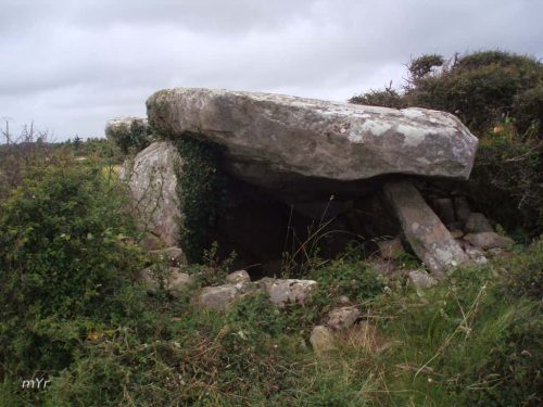 Dolmen de Saint-Pierre-Loperec Locmariaquer Vannes Morbihan Bretaña