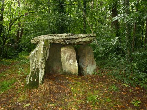 Dolmen deLes Trois Pierres Kervignac Lorient Morbihan Bretaña