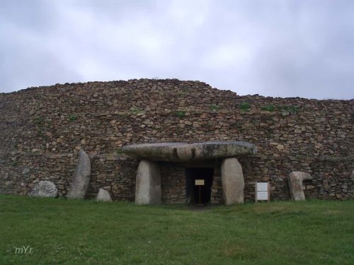 Tumulus Petit-Mont Arzon Vannes Morbihan Bretaña