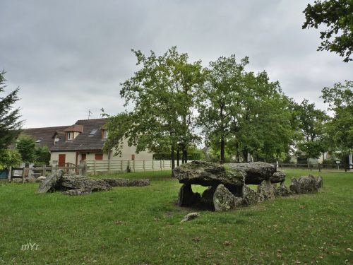 Allée couverte de la Justice Épône Mantes-la-Jolie Yvelines Ile de France