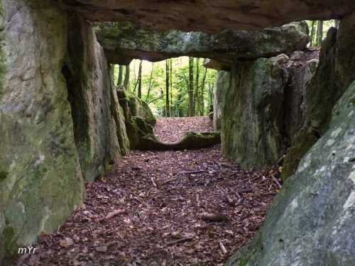 Allée couverte d'Aveny  F2 Dampsmesnil Andelys Eure Normandía