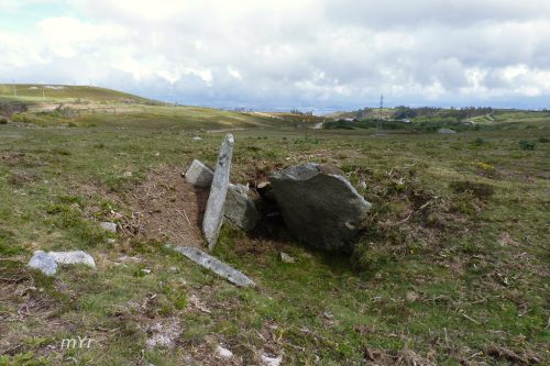 Tumulo-Armadoiro-1-San-Andrés-de-Cures-Boiro A Coruña Galicia