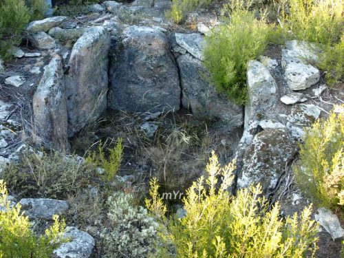 Dolmen-de-Bravos-Outero-de-Rei-Lugo Galicia