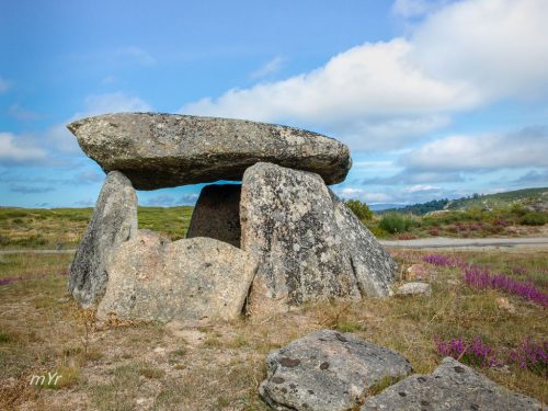 Dolmen-Casola-do-Foxo-F1-Muiños-Ourense Galicia