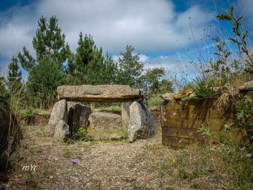 Dolmen--Outeiro-de-Cavaladre-1-F2 Muiños-Ourense Galicia